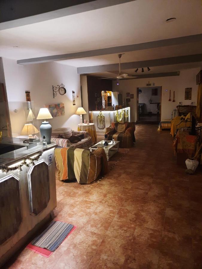 Posada De La Villa Вила Гесел Екстериор снимка