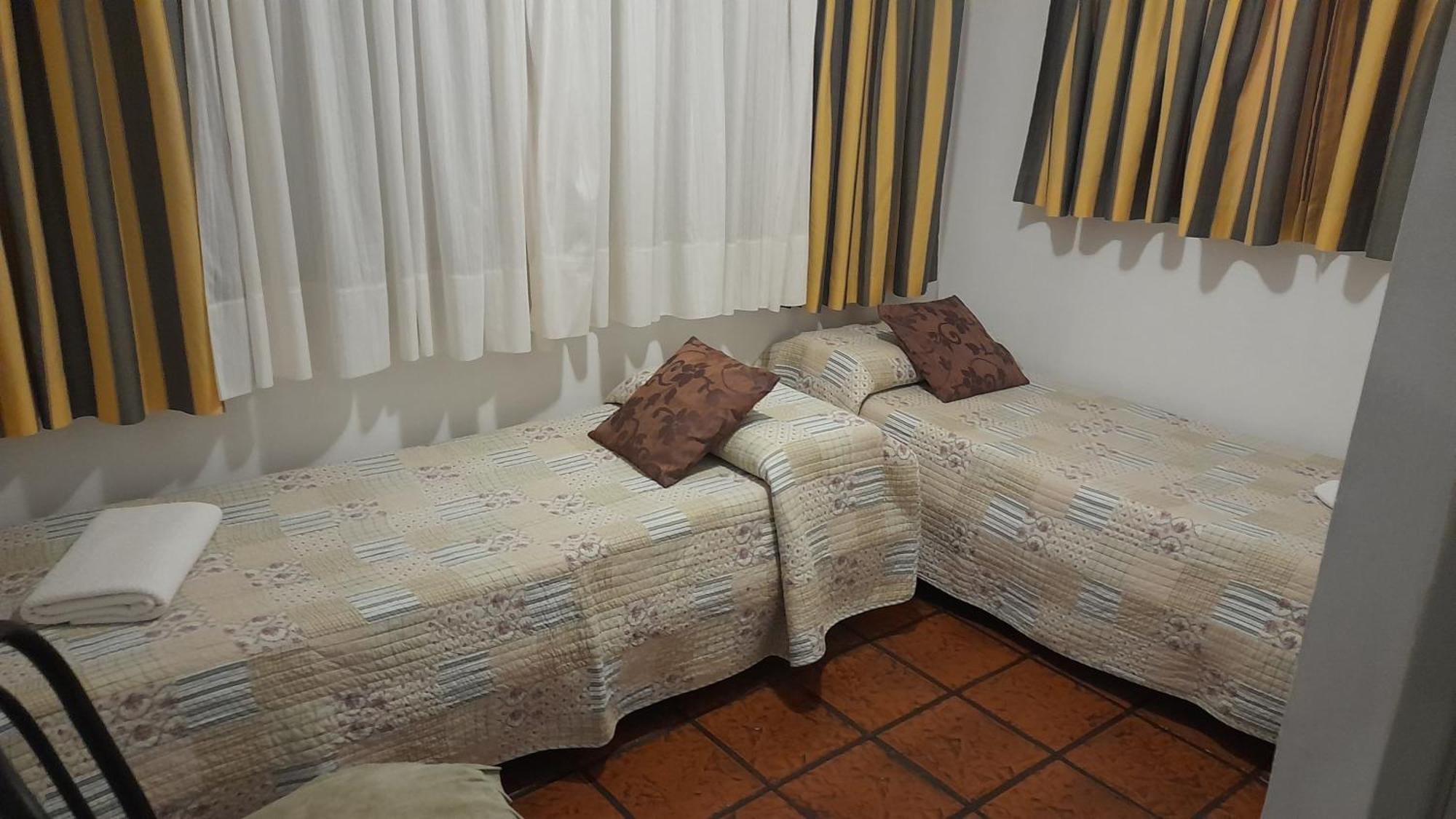 Posada De La Villa Вила Гесел Екстериор снимка